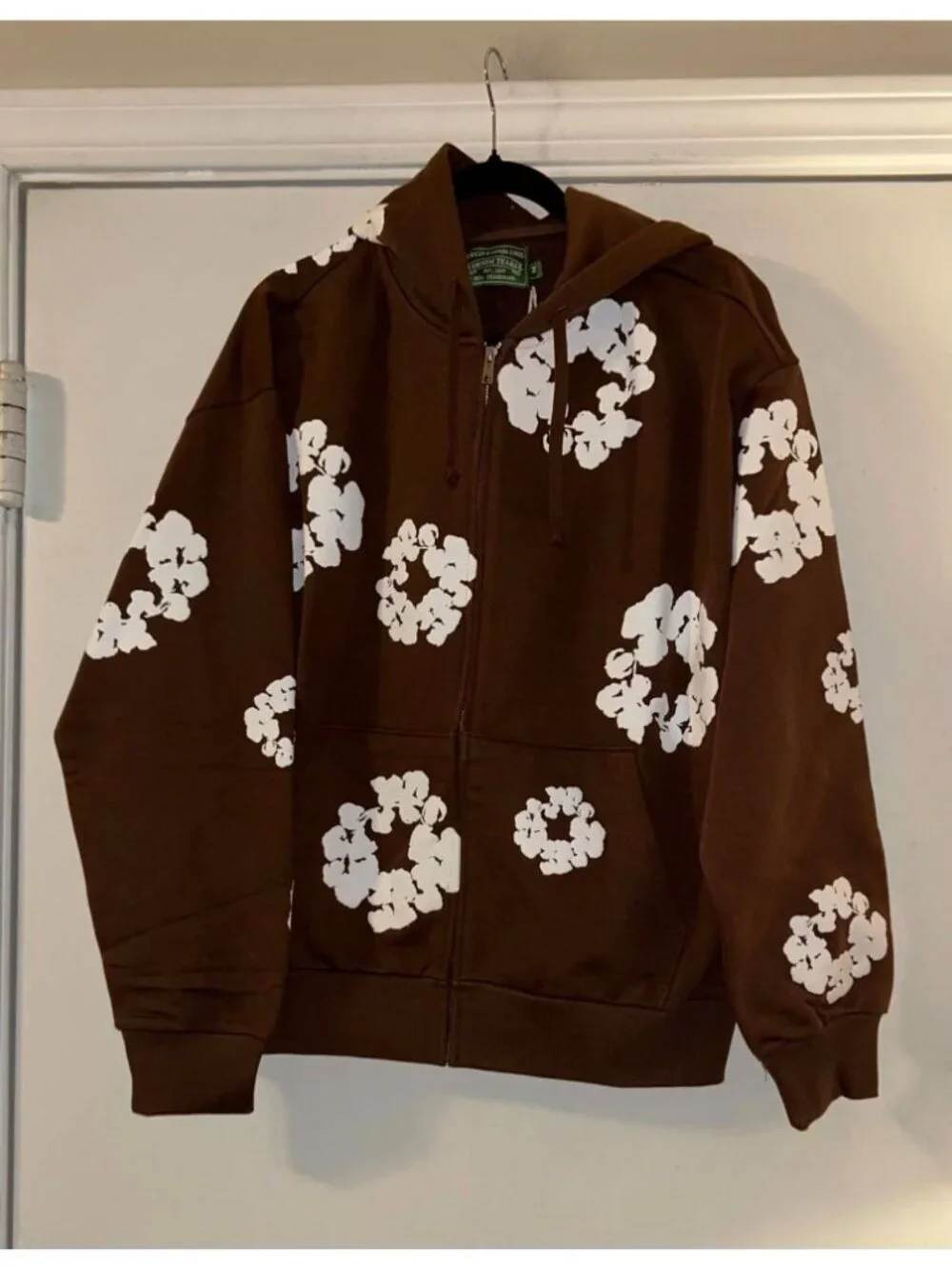 NWT $295 Denim Tears Cotton Wreath Zip Hoodie Dark Brown Size Medium